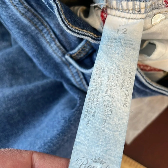 ROYALTY FOR ME Vintage Stretch High Rise Jeans Blue Mid Wash Distress Baddie 12 - Picture 8 of 11